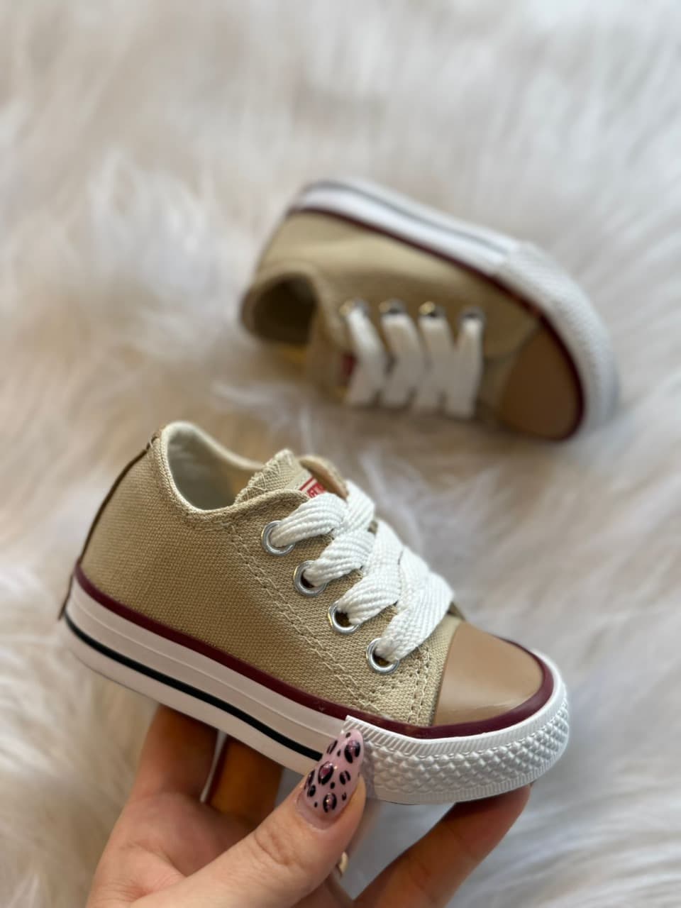 Converse Lona Beige